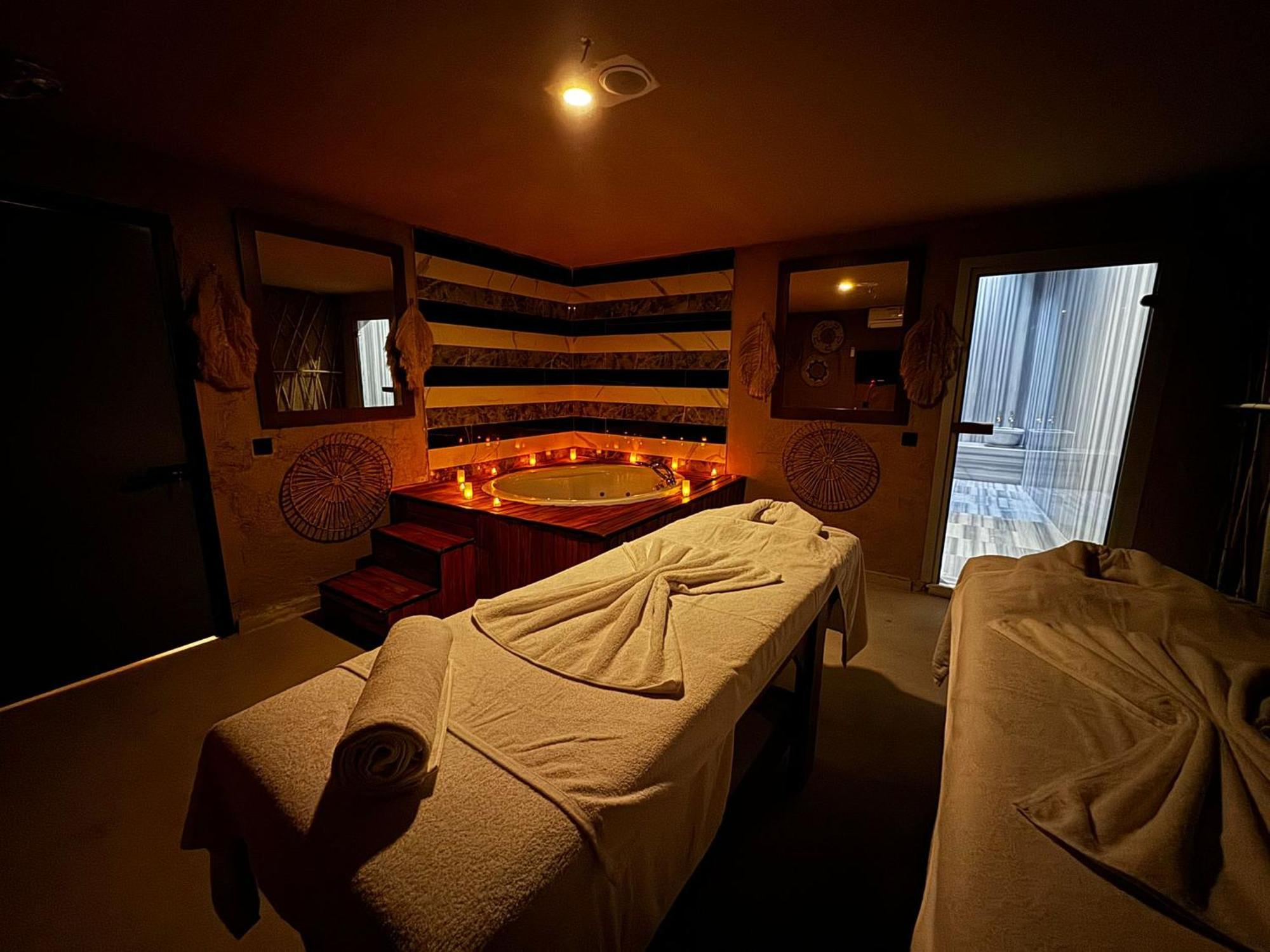Wolf Of The City Hotel & Spa Antalya Extérieur photo