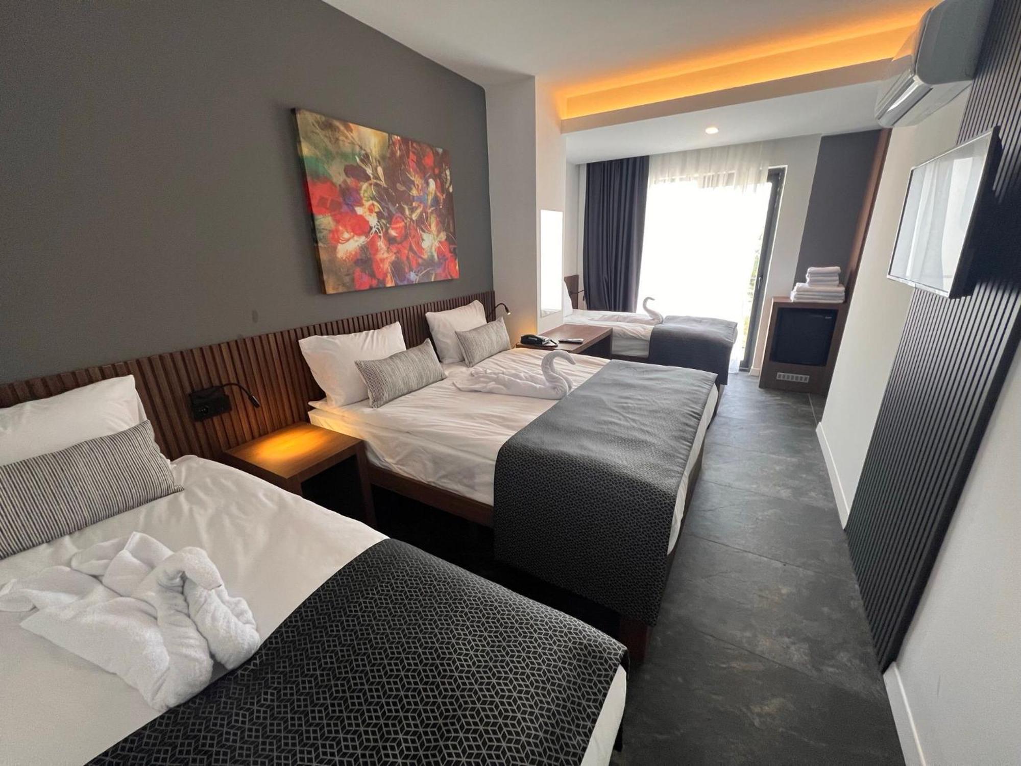 Wolf Of The City Hotel & Spa Antalya Extérieur photo