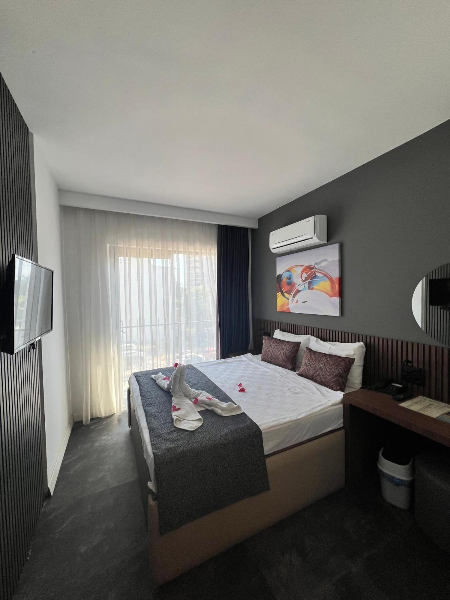 Wolf Of The City Hotel & Spa Antalya Extérieur photo
