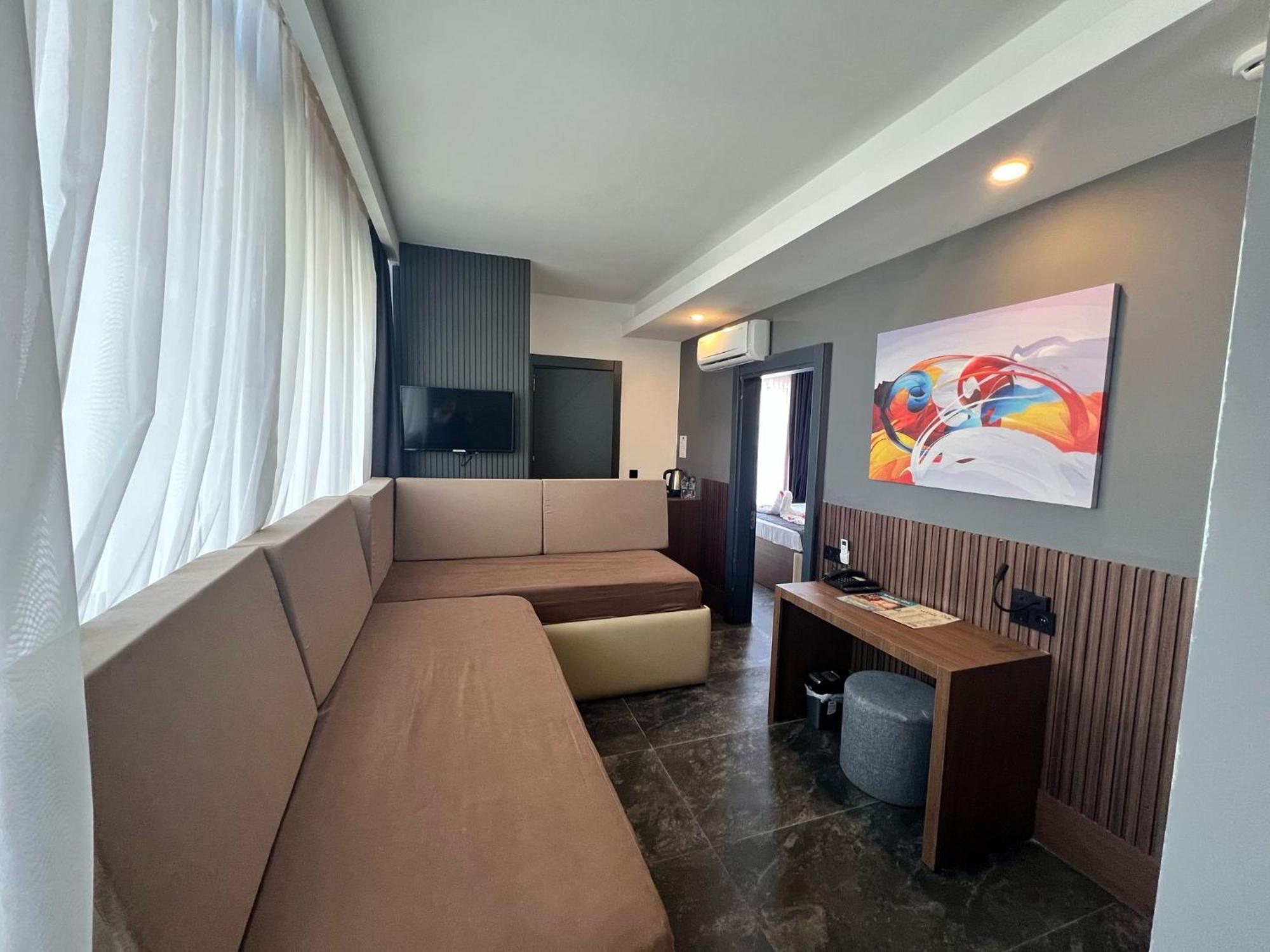Wolf Of The City Hotel & Spa Antalya Extérieur photo